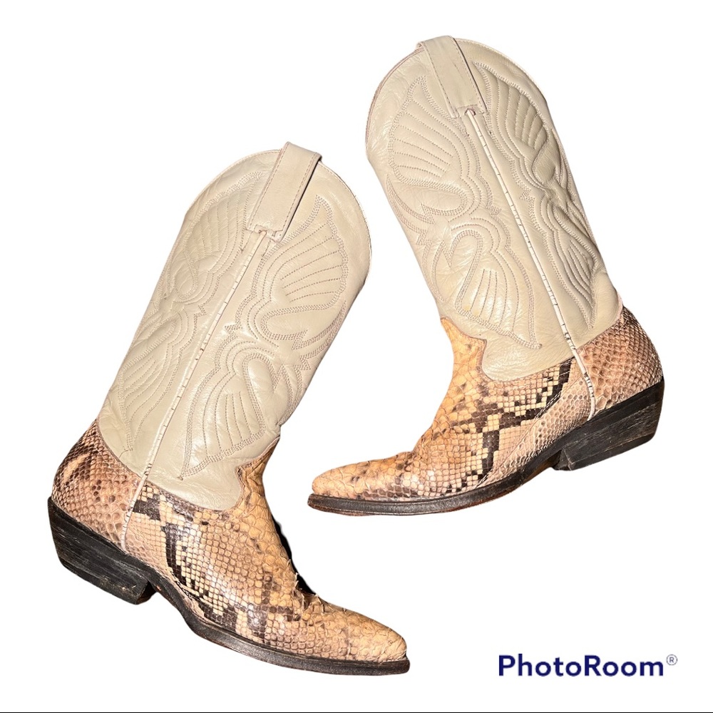 Vintage leather snakeskin cowboy western boots